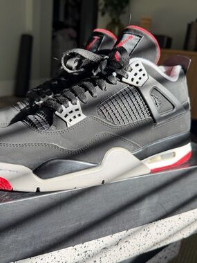 Jordan Bred 4s 2019